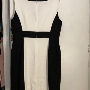 Sleeveless black and whit dress 12P…new w tags.  Smoke and pet free
